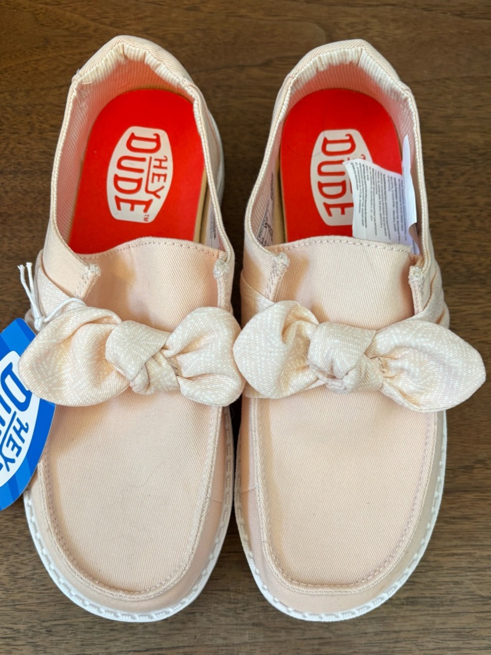 HEYDUDE Wendy Bow Pink Essentials, Women Size 7 NWT